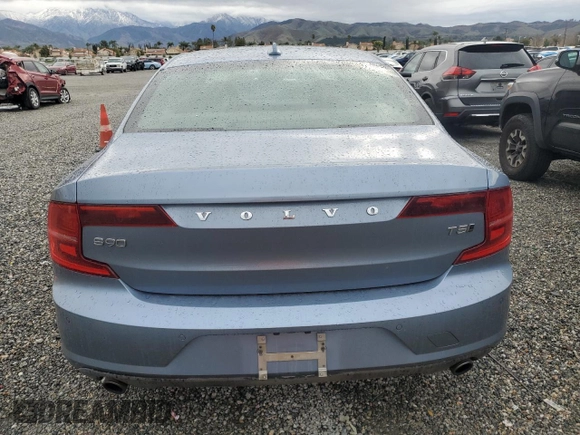 2018 Volvo S90 Momentum with VIN LVY982MK5JP026876, listed as a Copart auction lot 48429775 with 57,325 mi miles and Salvage Title. Bid and sale history available at carsss.com. Image 6.