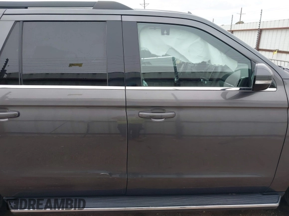 2018 Ford Expedition Max XLT with VIN 1FMJK1JT9JEA26626, listed as a IAAI auction lot 41199211 with 146,579 mi miles and . Bid and sale history available at DreamBid. Image 13.