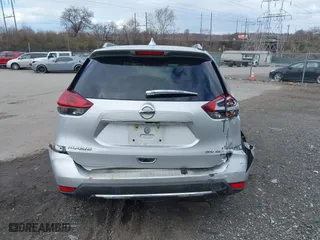 2018 Nissan Rogue S with VIN 5N1AT2MV8JC833537, listed as a IAAI auction lot 41890453 with 25,260 mi miles. Bid and sale history available at carsss.com. Image 16.