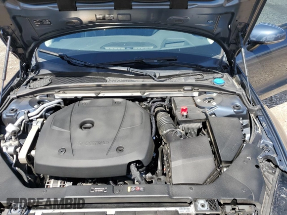 2019 Volvo S60 Momentum with VIN 7JRA22TKXKG017813, listed as a Copart auction lot 59142014 with 59,657 mi miles and Salvage Title. Bid and sale history available at carsss.com. Image 11.