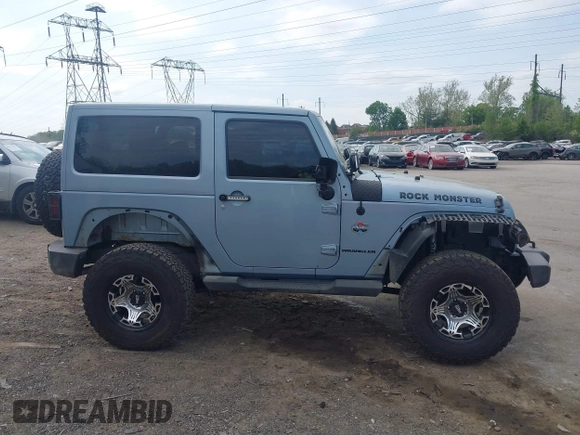 2012 Jeep Wrangler Arctic with VIN 1C4GJWBG3CL172602, listed as a IAAI auction lot 42154652 with 71,470 mi miles and . Bid and sale history available at DreamBid. Image 6.