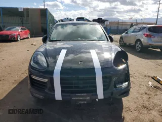 2016 Porsche Cayenne GTS z VIN WP1AD2A21GLA72479, wystawiony jako Copart lot #47125165 z przebiegiem 74 942 mil mil oraz Szkody całkowita. Historia ofert i sprzedaży dostępna na DreamBid. Obrazek 5.