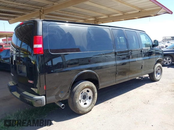 2023 GMC Savana Cargo with VIN 1GTW7BFP1P1165243, listed as a IAAI auction lot 42074066 with 14,530 mi miles. Bid and sale history available at carsss.com. Image 4.