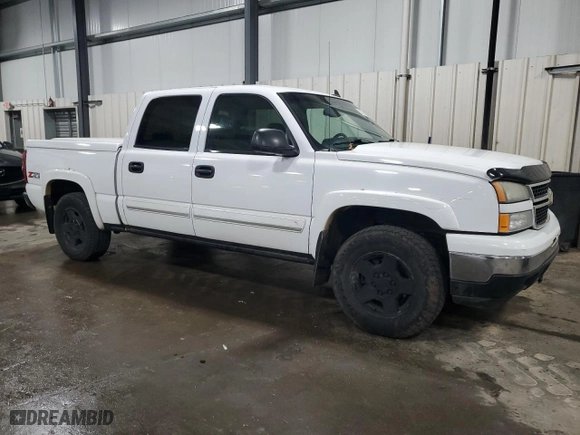2006 Chevrolet Silverado 1500 LT1 with VIN 2GCEK13T861213125, listed as a Copart auction lot 53575805 with 310,972 mi miles and Clean Title. Bid and sale history available at carsss.com. Image 4.