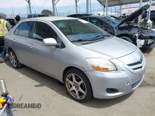 2007 Toyota Yaris with VIN JTDBT923171091036, listed as a IAAI auction lot 42011423 with 174,698 mi miles. Bid and sale history available at carsss.com. Image 1.