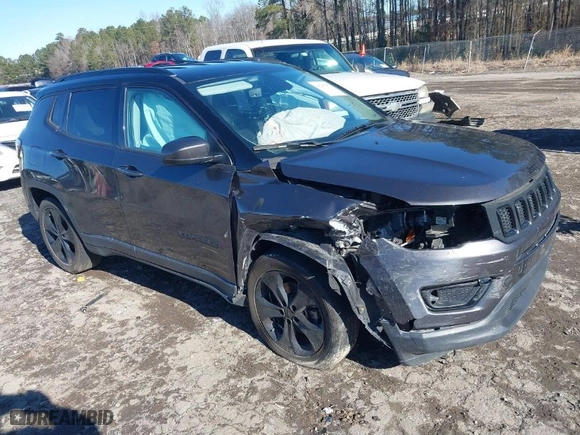 2020 Jeep Compass Latitude w/Sun/Safety Pkg with VIN 3C4NJCBB8LT141103, listed as a IAAI auction lot 41263757 with 128,272 mi miles. Bid and sale history available at carsss.com. Image 1.