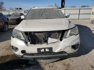 2018 Nissan Pathfinder Platinum z VIN 5N1DR2MM4JC633404, wystawiony jako Copart lot #86541774 z przebiegiem 141 455 mil mil oraz Szkoda całkowita • Salvage title. Historia ofert i sprzedaży dostępna na DreamBid. Obrazek 5.