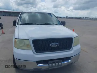 2004 Ford F-150 STX with VIN 1FTRX12W84NB06070, listed as a IAAI auction lot 42614653 with 254,056 mi miles and . Bid and sale history available at DreamBid. Image 6.