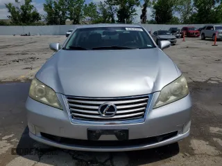 2012 Lexus ES 330 z VIN JTHBK1EG6C2474315, wystawiony jako Copart lot #57870335 z przebiegiem 123 062 mil mil oraz Czysty tytuł • Clean title. Historia ofert i sprzedaży dostępna na DreamBid. Obrazek 5.