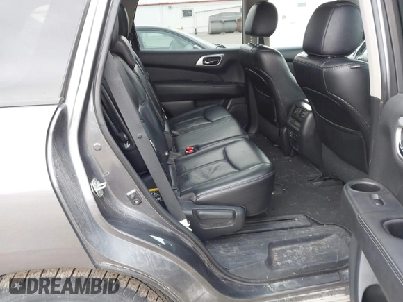 2018 Nissan Pathfinder SV z VIN 5N1DR2MM0JC666187, wystawiony jako IAAI lot #41996028 z przebiegiem 103 414 mil mil oraz . Historia ofert i sprzedaży dostępna na DreamBid. Obrazek 8.