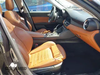 2017 Alfa Romeo Giulia Ti with VIN ZARFAEEN5H7545113, listed as a IAAI auction lot 41919103 with 62,182 mi miles. Bid and sale history available at carsss.com. Image 5.