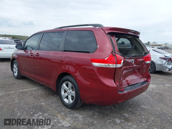 2012 Toyota Sienna LE AAS with VIN 5TDKK3DC2CS193746, listed as a IAAI auction lot 41656325 with 170,049 mi miles. Bid and sale history available at carsss.com. Image 3.
