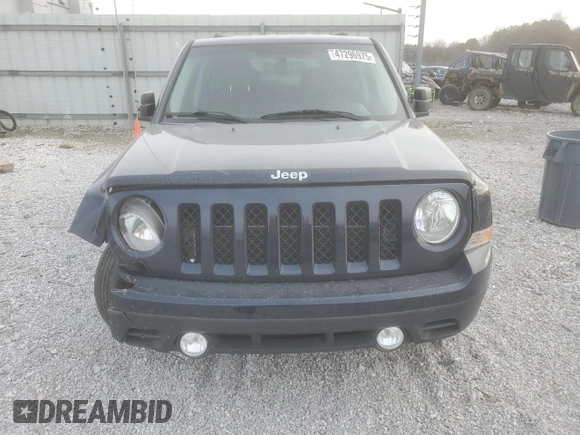 2016 Jeep Patriot Sport with VIN 1C4NJRBBXGD668977, listed as a Copart auction lot 47296975 with 151,476 mi miles and Clean Title. Bid and sale history available at carsss.com. Image 5.