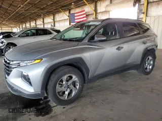 2024 Hyundai Tucson SEL z VIN 5NMJBCDE0RH307722, wystawiony jako Copart lot #59549325 z przebiegiem 62 983 mil mil oraz Nie do naprawy • Non repairable. Historia ofert i sprzedaży dostępna na DreamBid. Obrazek 1.