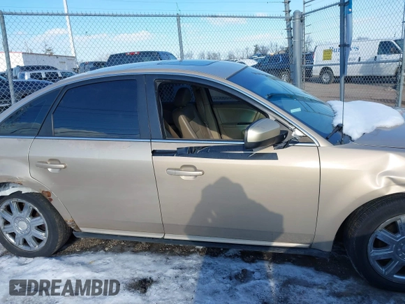 2007 Mercury Montego Premier with VIN 1MEHM42137G605036, listed as a IAAI auction lot 41378385 with Not Provided miles and . Bid and sale history available at DreamBid. Image 13.
