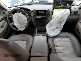 2004 Ford Explorer Eddie Bauer с VIN 1FMZU64K34UB31329, выставлен на аукционе Copart как лот 88169635 с пробегом 193 815 миль миль и Списание • Salvage title. История ставок и продаж доступна на DreamBid. Изображение 8.