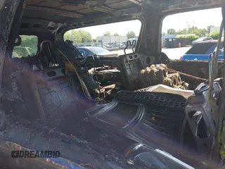2009 Cadillac Escalade ESV z VIN 1GYFK26209R283494, wystawiony jako IAAI lot #41981622 z przebiegiem Nie podano mil oraz . Historia ofert i sprzedaży dostępna na DreamBid. Obrazek 8.