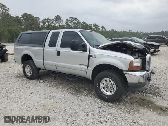 2001 Ford F-250 XL z VIN 1FTNX21F11EC28450, wystawiony jako Copart lot #51336465 z przebiegiem 341 915 mil mil oraz Czysty tytuł • Clean title. Historia ofert i sprzedaży dostępna na DreamBid. Obrazek 4.