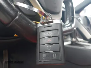 2019 Chevrolet Corvette 1LT z VIN 1G1YB2D7XK5120595, wystawiony jako IAAI lot #42592986 z przebiegiem 38 522 mil mil oraz . Historia ofert i sprzedaży dostępna na DreamBid. Obrazek 11.