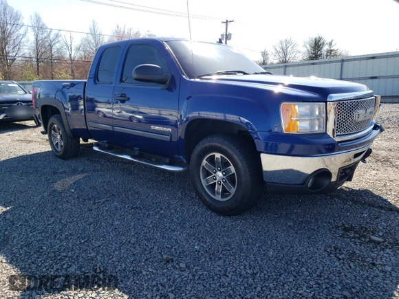 2013 GMC Sierra 1500 SLE with VIN 1GTR2VE7XDZ104307, listed as a Copart auction lot 49915705 with 42,748 mi miles and Salvage Title. Bid and sale history available at DreamBid. Image 4.