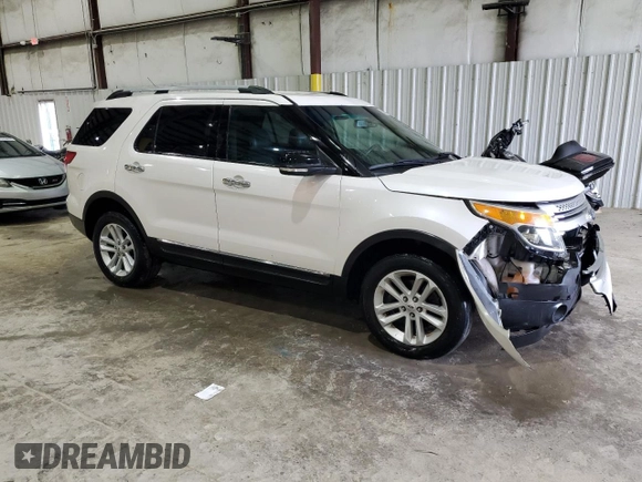2013 Ford Explorer XLT with VIN 1FM5K8D87DGA71378, listed as a Copart auction lot 51318505 with 223,746 mi miles and Salvage Title. Bid and sale history available at DreamBid. Image 4.