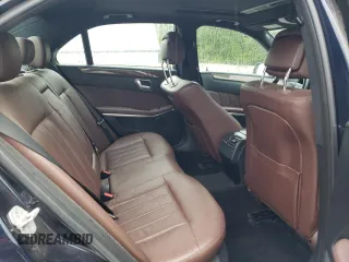 2014 Mercedes-Benz E 350 Luxury with VIN WDDHF8JB4EB041300, listed as a Copart auction lot 57024765 with 124,673 mi miles and Clean title. Bid and sale history available at DreamBid. Image 10.