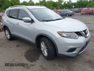 2016 Nissan Rogue SV z VIN KNMAT2MV1GP650132, wystawiony jako IAAI lot #42319031 z przebiegiem 158 619 mil mil oraz . Historia ofert i sprzedaży dostępna na DreamBid. Obrazek 1.