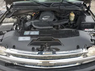 2002 Chevrolet Tahoe LS with VIN 1GNEC13Z92R283808, listed as a Copart auction lot 71348574 with 327,647 mi miles and Salvage Title. Bid and sale history available at carsss.com. Image 12.