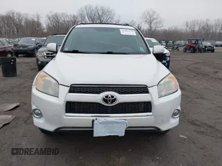 2010 Toyota RAV4 Ltd with VIN 2T3DF4DV2AW025752, listed as a IAAI auction lot 41501570 with 227,271 mi miles. Bid and sale history available at carsss.com. Image 12.
