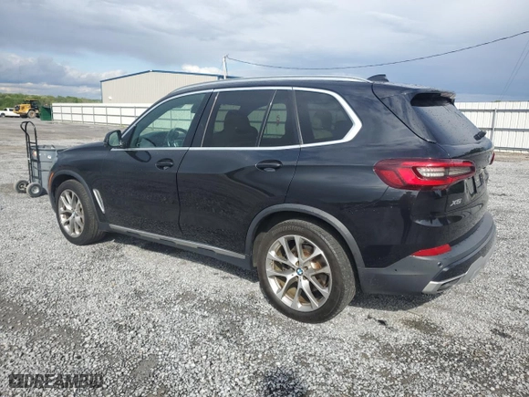 2021 BMW X5 sDrive40i with VIN 5UXCR4C06M9H52522, listed as a Copart auction lot 53038075 with 108,218 mi miles and Clean Title. Bid and sale history available at carsss.com. Image 2.