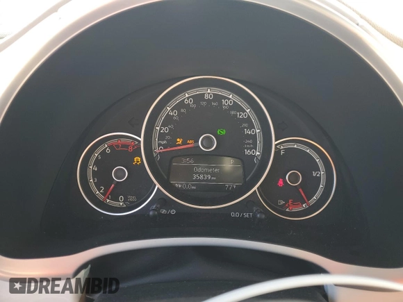 2019 Volkswagen Beetle S with VIN 3VW5DAATXKM505842, listed as a Copart auction lot 52631595 with 35,839 mi miles and Salvage title. Bid and sale history available at DreamBid. Image 9.