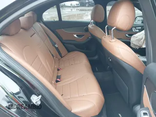 2019 Mercedes-Benz C with VIN 55SWF8EB3KU320806, listed as a IAAI auction lot 41983005 with 61,262 mi miles. Bid and sale history available at carsss.com. Image 8.