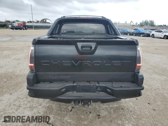 2002 Chevrolet Avalanche with VIN 3GNEC13T12G165778, listed as a Copart auction lot 79427234 with 275,313 mi miles and Salvage Title. Bid and sale history available at DreamBid. Image 6.