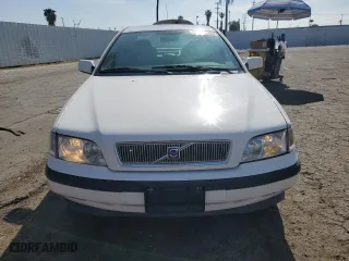 2000 Volvo S40 with VIN YV1VS2553YF522270, listed as a Copart auction lot 52866365 with 86,389 mi miles and Clean Title. Bid and sale history available at carsss.com. Image 5.