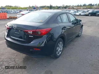 2015 Mazda 3 i Sport with VIN JM1BM1U79F1221335, listed as a IAAI auction lot 41968000 with 87,622 mi miles and . Bid and sale history available at DreamBid. Image 4.