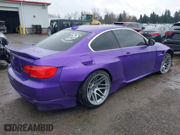 2012 BMW 3 Series 328i with VIN WBAKE5C59CE756400, listed as a IAAI auction lot 41528341 with Not Provided miles and . Bid and sale history available at carsss.com. Image 4.
