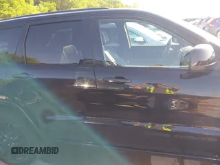 2017 Jeep Grand Cherokee Laredo with VIN 1C4RJFAGXHC817666, listed as a IAAI auction lot 42036817 with 119,698 mi miles. Bid and sale history available at carsss.com. Image 13.