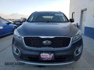 2016 Kia Sorento EX with VIN 5XYPHDA54GG111843, listed as a Copart auction lot 83006394 with 116,421 mi miles and Salvage Title. Bid and sale history available at carsss.com. Image 5.