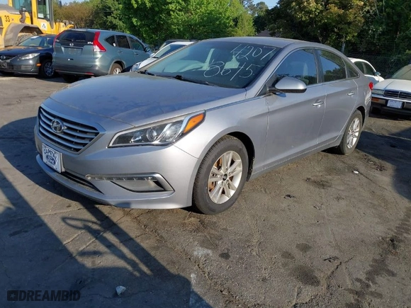 2015 Hyundai Sonata 2.4L SE with VIN 5NPE24AF1FH154271, listed as a IAAI auction lot 42078645 with 179,867 mi miles. Bid and sale history available at carsss.com. Image 2.