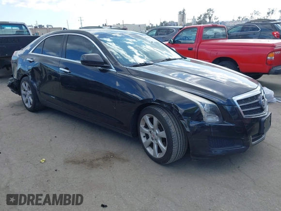 2013 Cadillac ATS z VIN 1G6AA5RX9D0167867, wystawiony jako IAAI lot #41945699 z przebiegiem 166 040 mil mil oraz . Historia ofert i sprzedaży dostępna na DreamBid. Obrazek 1.