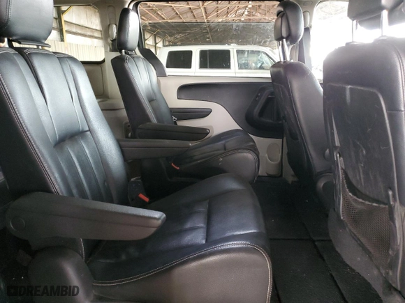 2014 Chrysler Town & Country Touring with VIN 2C4RC1BG6ER357842, listed as a Copart auction lot 81331884 with 154,948 mi miles and Salvage Title. Bid and sale history available at carsss.com. Image 11.