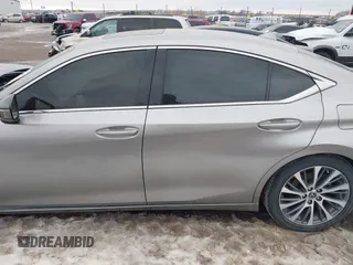 2021 Lexus ES with VIN 58ADZ1B15MU107499, listed as a IAAI auction lot 41742998 with 1 mi miles. Bid and sale history available at carsss.com. Image 14.