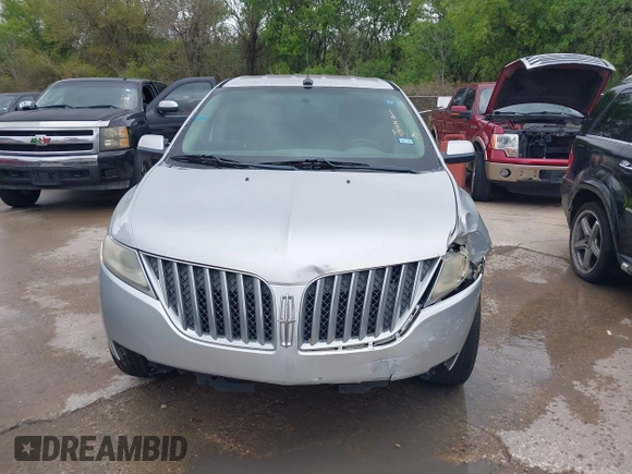 2012 Lincoln MKX with VIN 2LMDJ6JK2CBL02376, listed as a IAAI auction lot 41917378 with 259,987 mi miles. Bid and sale history available at carsss.com. Image 12.