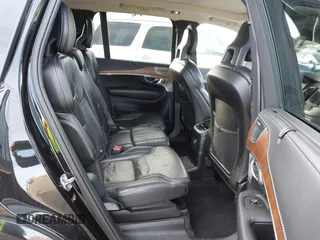 2017 Volvo XC90 Inscription with VIN YV4BC0PL3H1130745, listed as a IAAI auction lot 41627204 with 101,443 mi miles. Bid and sale history available at carsss.com. Image 8.