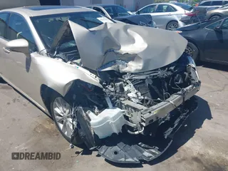 2013 Lexus ES 300h z VIN JTHBW1GG9D2012639, wystawiony jako IAAI lot #42157365 z przebiegiem 102 070 mil mil oraz . Historia ofert i sprzedaży dostępna na DreamBid. Obrazek 6.