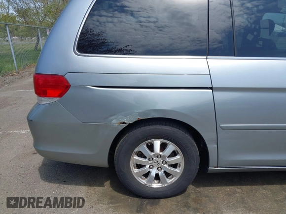 2008 Honda Odyssey EX-L with VIN 5FNRL38758B033767, listed as a IAAI auction lot 42096276 with 190,465 mi miles. Bid and sale history available at carsss.com. Image 13.
