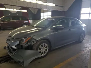 2021 Toyota Corolla LE with VIN 5YFEPMAE4MP217842, listed as a Copart auction lot 44954855 with 71,365 mi miles and Salvage Title. Bid and sale history available at carsss.com. Image 1.