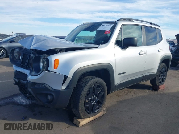 2018 Jeep Renegade Sport with VIN ZACCJBAB4JPH47649, listed as a IAAI auction lot 41615500 with 91,695 mi miles. Bid and sale history available at carsss.com. Image 17.