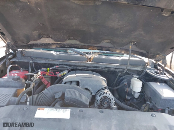 2011 Chevrolet Silverado 1500 LS with VIN 3GCPKREAXBG351026, listed as a IAAI auction lot 41682364 with 137,051 mi miles. Bid and sale history available at carsss.com. Image 10.