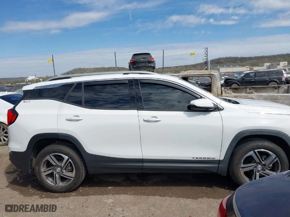 2020 GMC Terrain SLT with VIN 3GKALVEVXLL277263, listed as a IAAI auction lot 41878211 with 83,966 mi miles. Bid and sale history available at carsss.com. Image 13.